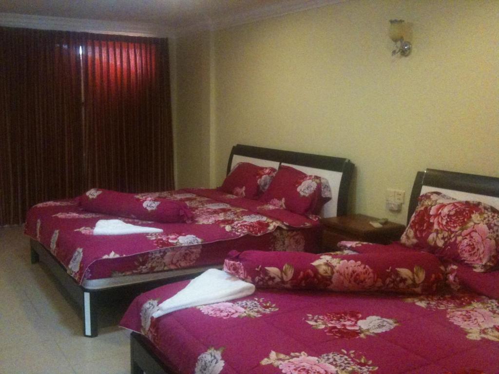 Chhne Chulsa Hotel Sihanoukville Room photo