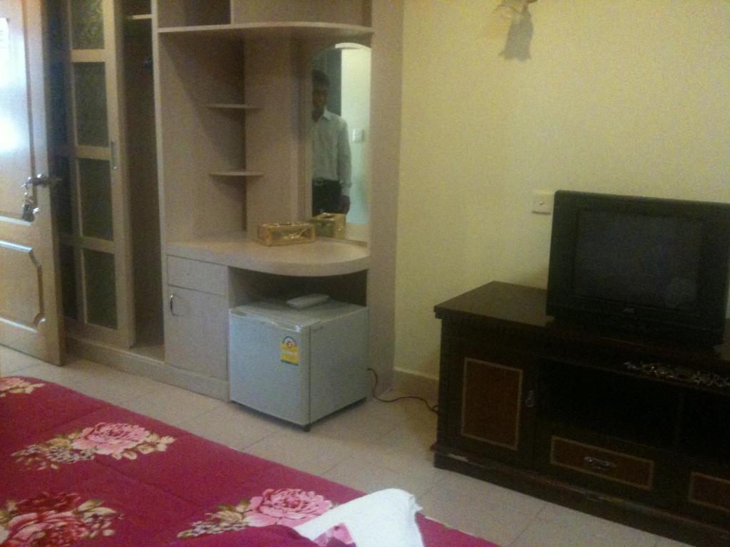 Chhne Chulsa Hotel Sihanoukville Room photo